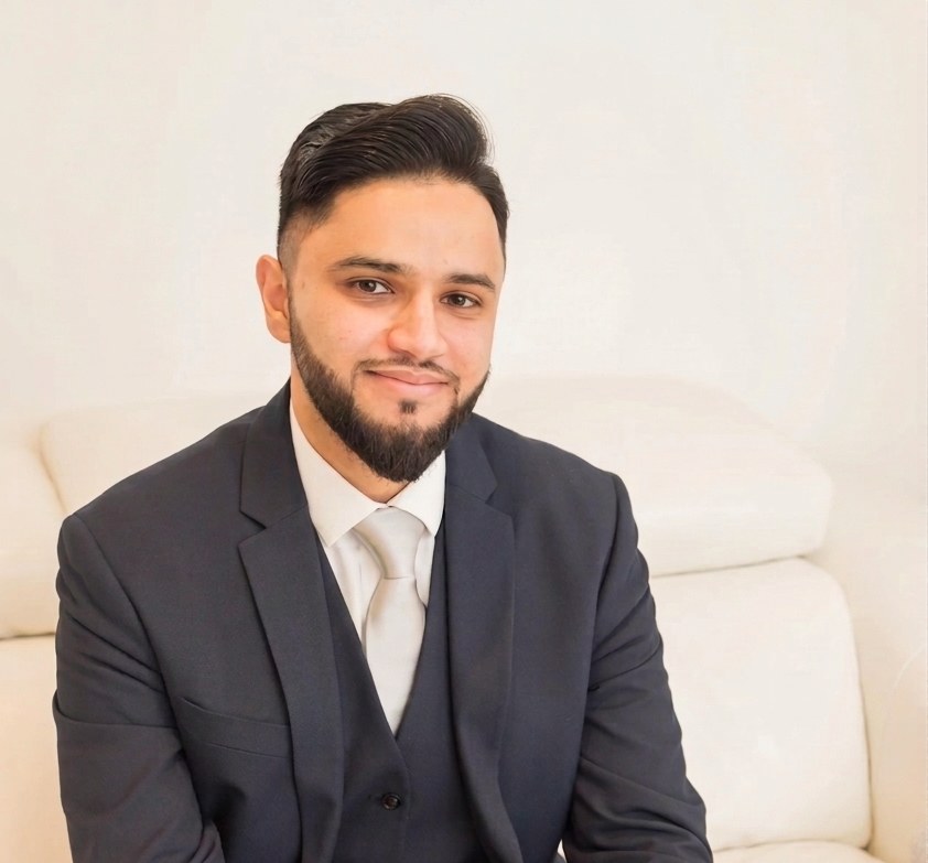 Qasid Ahmed - founder of Science Sorted and qualified UK science teacher